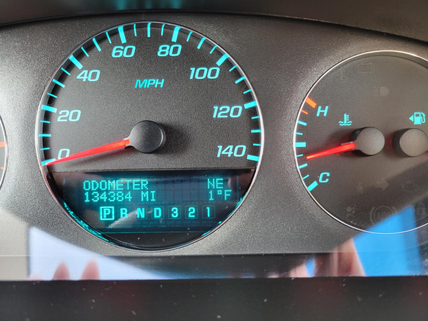 2010 White /Tan Chevrolet Impala LTZ (2G1WC5EM1A1) with an 3.9L engine, Automatic transmission, located at 450 N Russell, Missoula, MT, 59801, (406) 543-6600, 46.874496, -114.017433 - Really nice Sedan in Excellent Condition. Power Sunroof. Power Heated Seats. Air. Cruise. Tilt. Bose Sound AM FM XM CD. Power Windows and Locks. - Photo#15